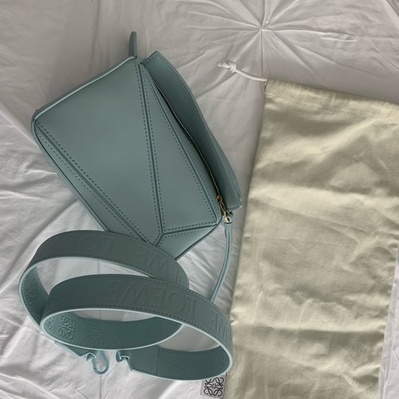 Authentic  Loewe puzzle mini bag , brand new - Picture 3 of 17